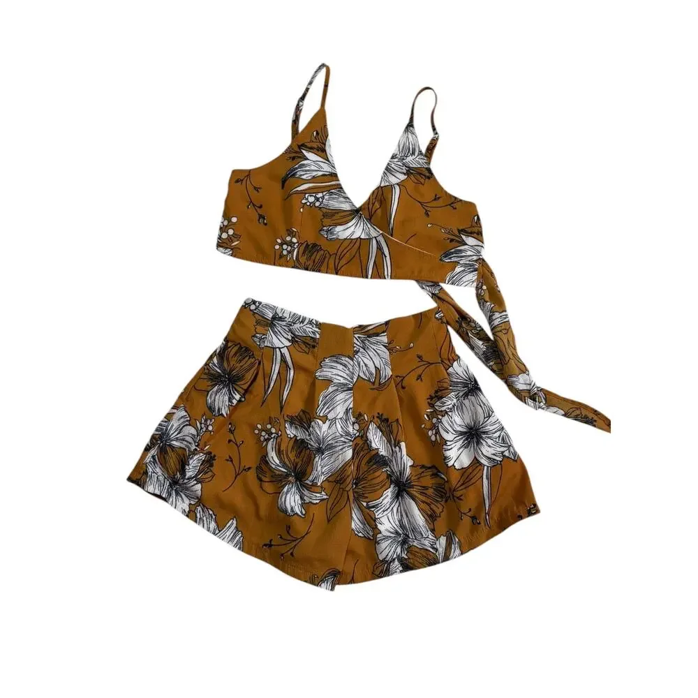 Yellow Floral Two-Piece Matching summer set Wrap Crop Top & Pleated Shorts Small